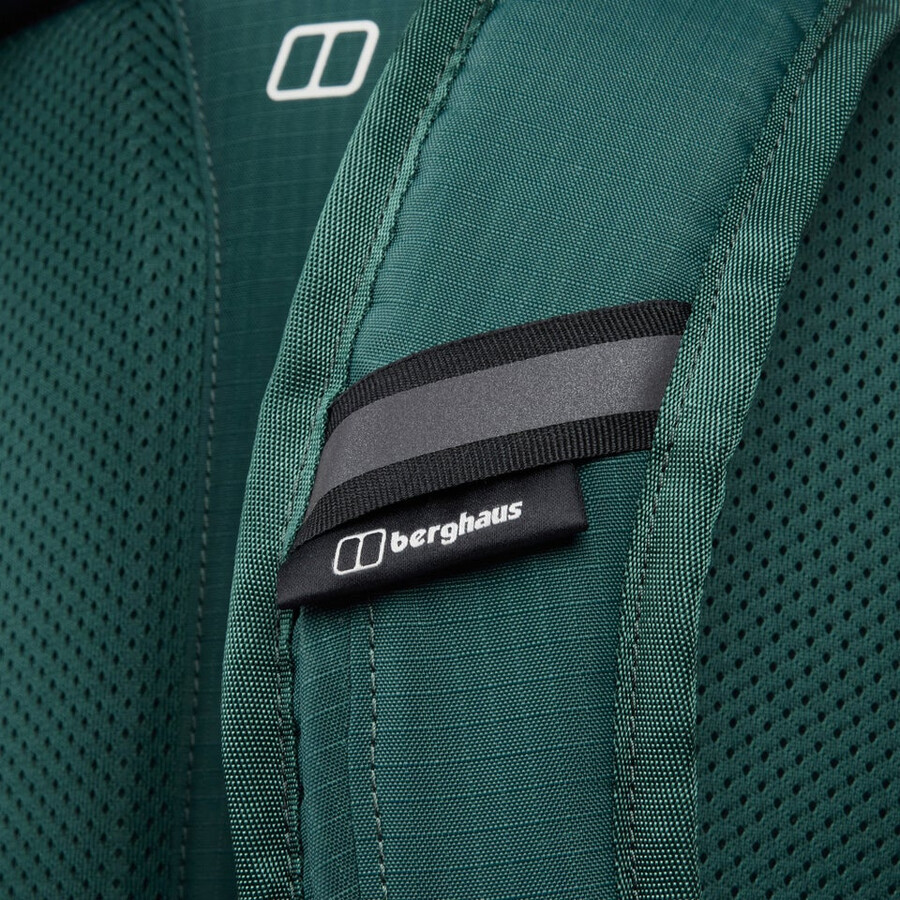 unisex 247 365 u18 rucksack - green berghaus