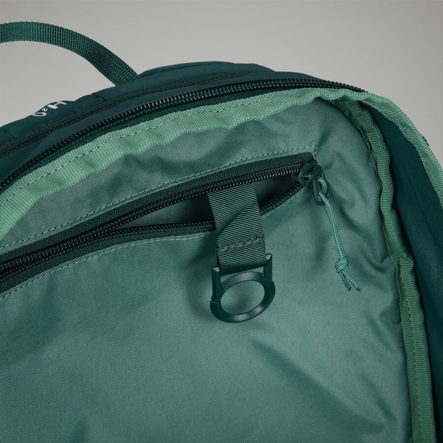 unisex 247 365 u18 rucksack - green berghaus