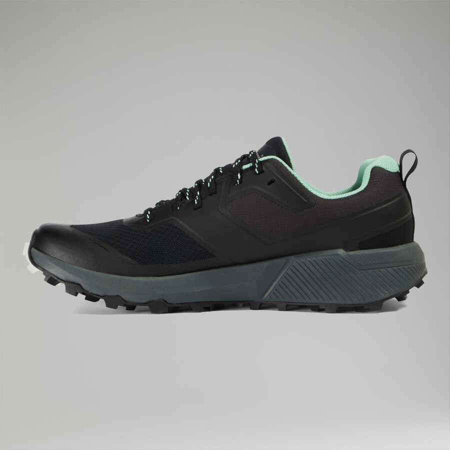 womens trailway active gore-tex shoe - blackgreen berghaus